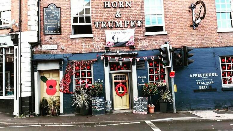 Hotel Horn And Trumpet