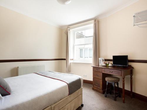 Hostal The Brunel Inn