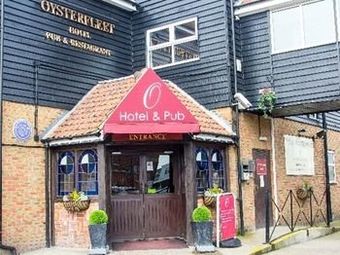 Oyster Fleet Hotel