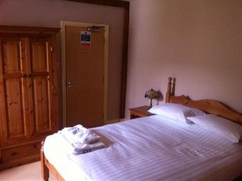 Hostal The Falcon Inn