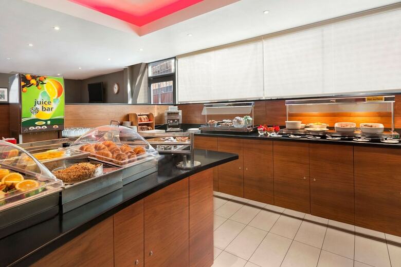 Hotel Ramada Encore Leicester