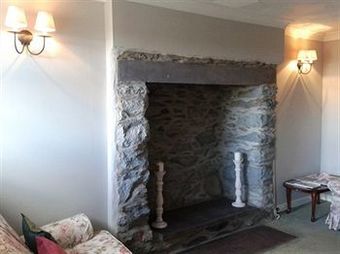 Hotel Groeslon Ty Mawr B&B