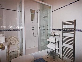 Hotel Pen-y-bryn House