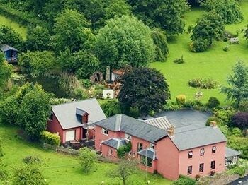 Hotel Pen-y-bryn House