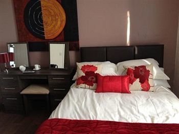 Hostal Y Castell Hotel