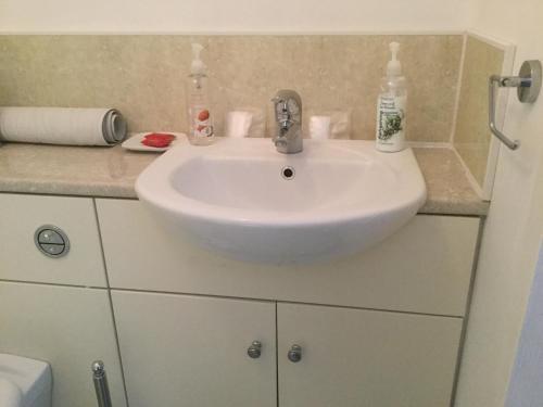 Celyn Villa Bed And Breakfast