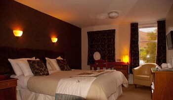 Achray House Hotel & Lodges