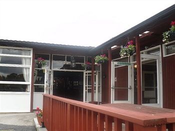 Hotel Carrybridge Lakeside Lodge