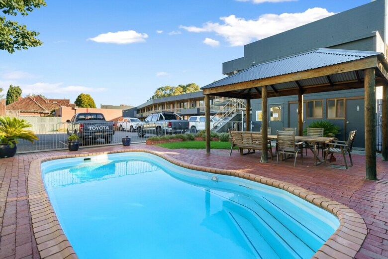 Best Western Warby Lodge Motor Inn
