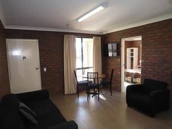 Hotel Jacaranda Motel & Holiday Units