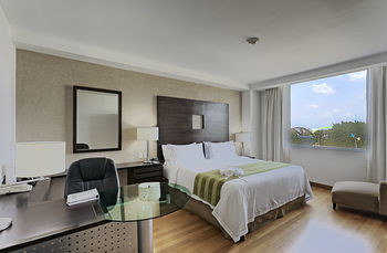 Hotel Holiday Inn Express Villahermosa Tabasco 2000