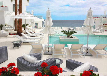 Hotel Lani�s Suites De Luxe