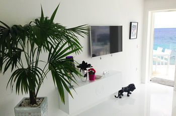 Hotel Lani�s Suites De Luxe