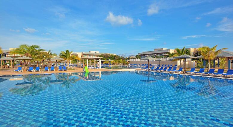 Hotel Melia Jardines Del Rey
