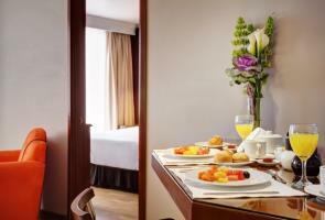 Aparthotel Lancaster House