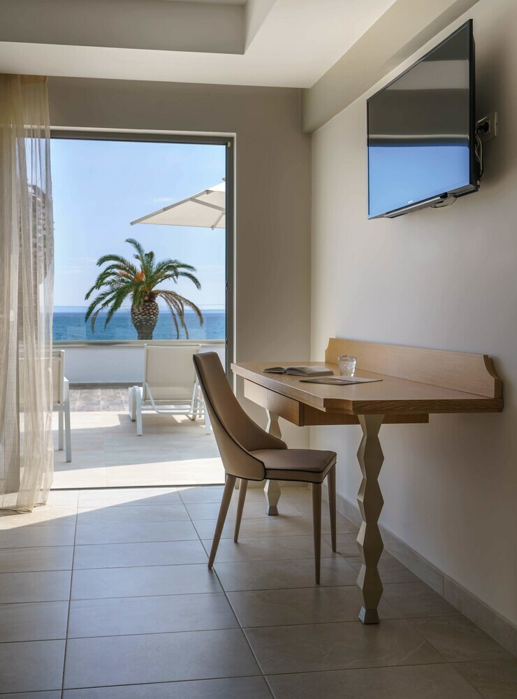 Hotel Elinotel Sermilia