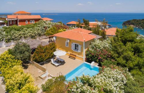 Mouzakis Villas