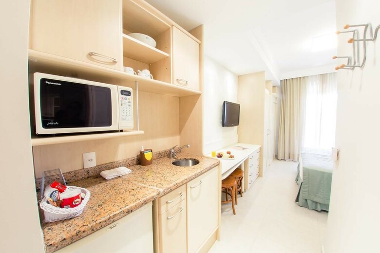 Hotel Jurer� Beach Village