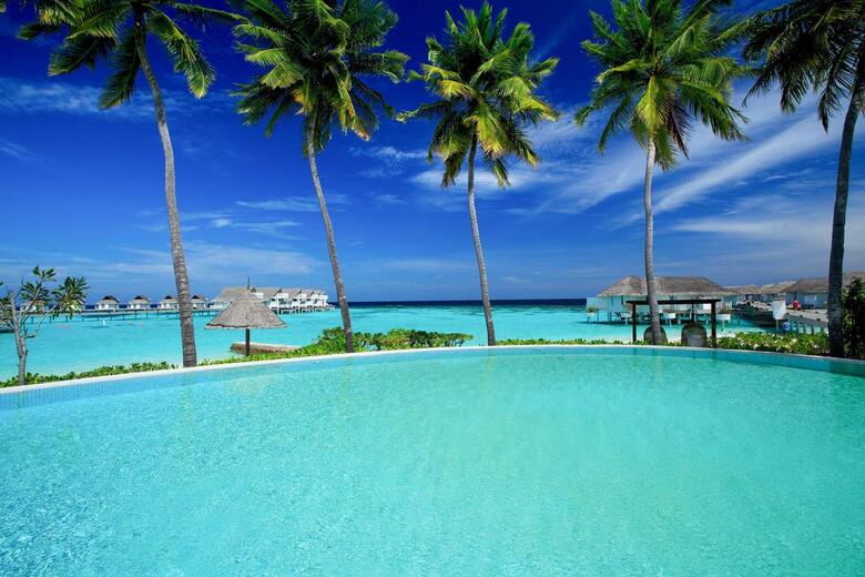 Hotel Centara Grand Island Resort & Spa Maldives