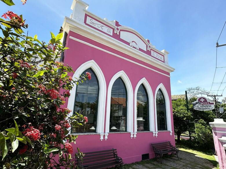 Catharina Paragua�u Hotel