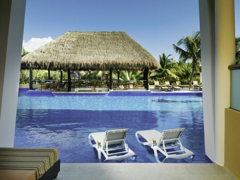 Hotel Boutique El Dorado Seaside Suites