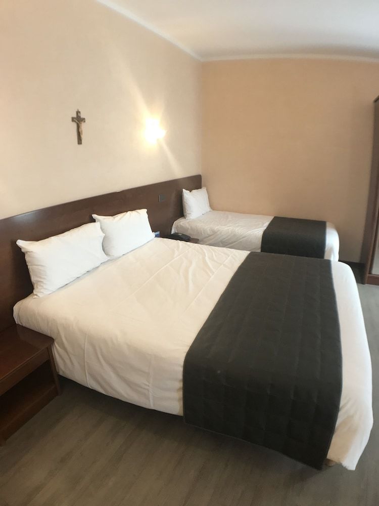 Hotel Vesuvio