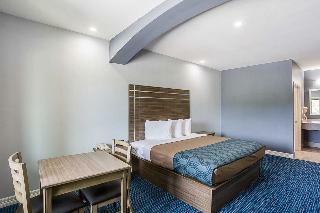 Hotel Rodeway Inn & Suites North