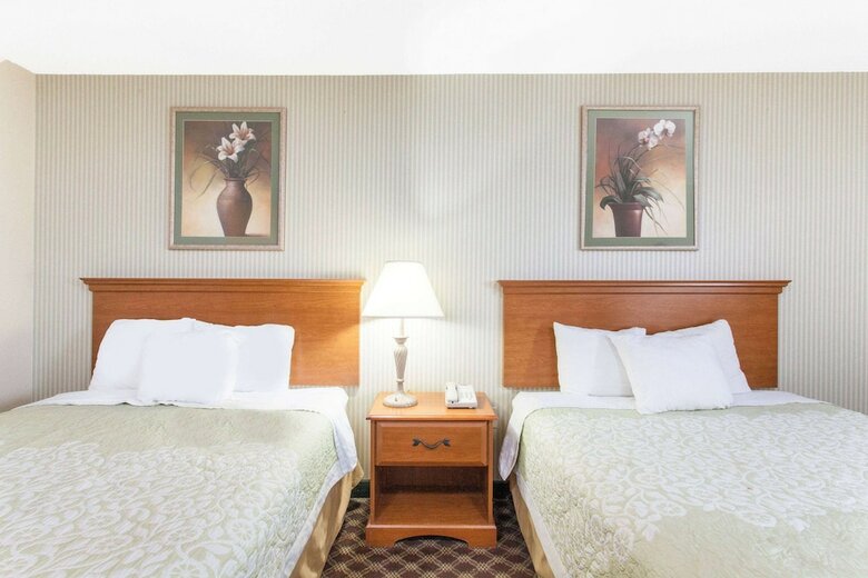 Hotel Days Inn & Suites By Wyndham Seaford