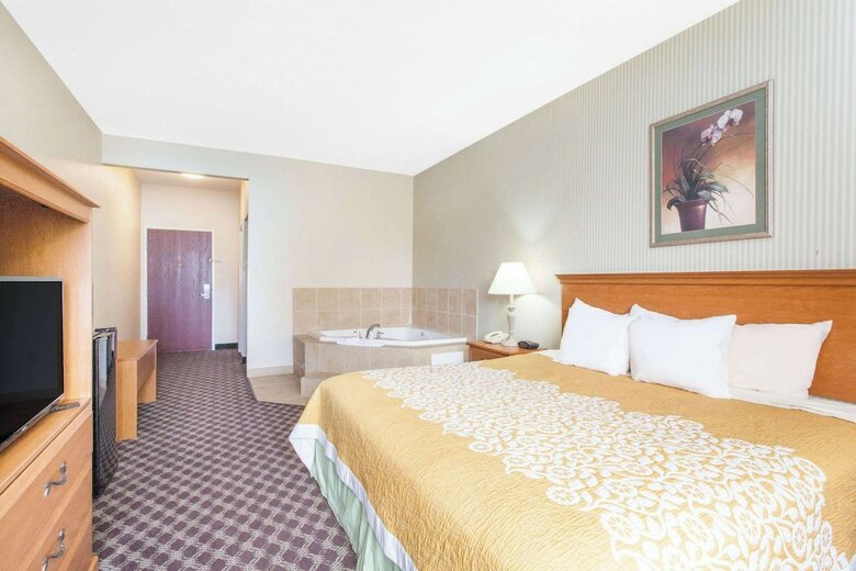 Hotel Days Inn & Suites By Wyndham Seaford