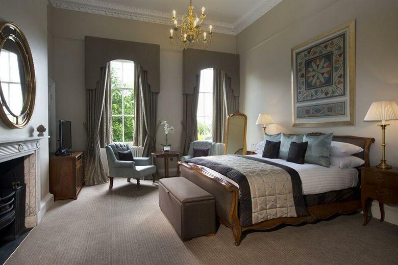 Hotel Bailbrook House