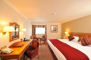 Hotel West Mead