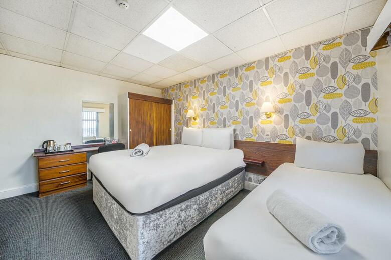Bedford Hotel