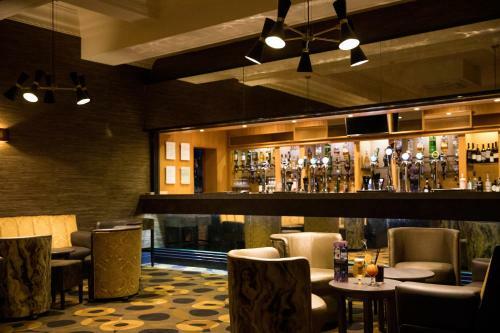 Cliffs Hotel