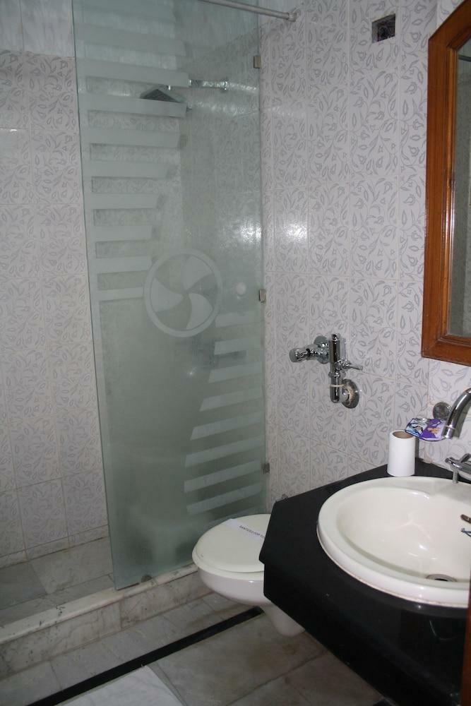Hotel Rahul Palace