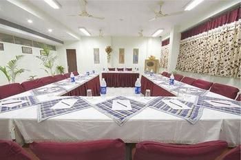 Hotel Sarang Palace