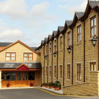 Hotel Red Hall