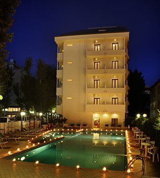 Hotel Ines