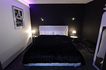 Hotel Art H�tel Rochecorbon