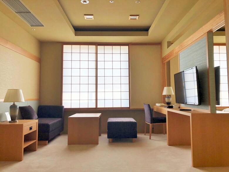 Mojiko Hotel