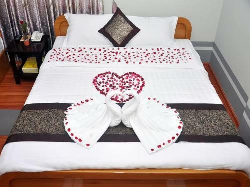 Hostal Royal Tulip Hotel