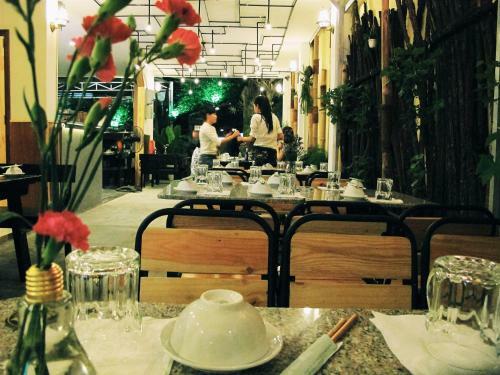 Hostal Funny House (apart & Inn)