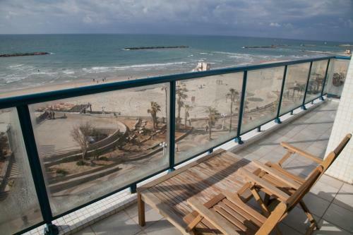 Apartamento Herbert Samuel By The Beach