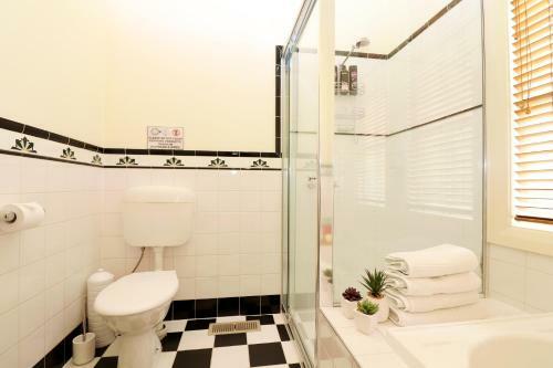 Pearson And Smith Brunswick - Rejuvenate Stays