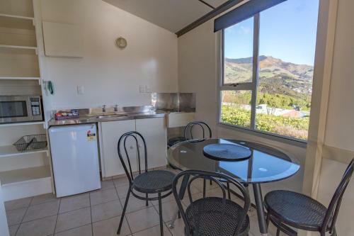 Akaroa Top 10 Holiday Park