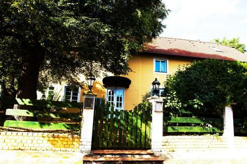Agroturismo Penzion Koko?�n