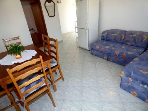 Apartments Branko Nin