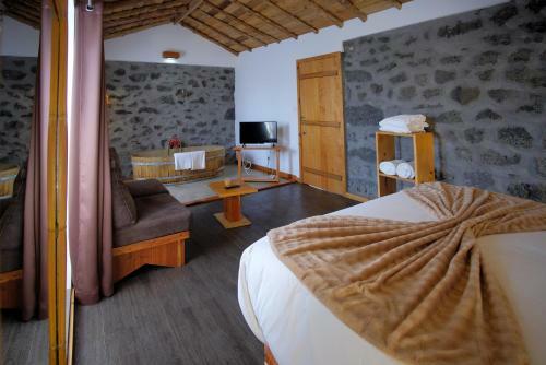 Hostal Aldeia Dos Caldeir�es
