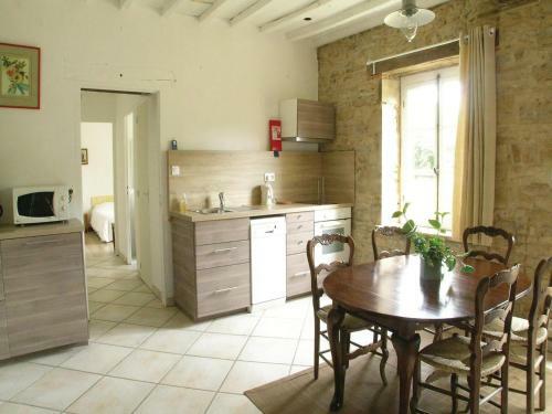 Holiday Home St. Jean Aux Amognes With A Fireplace 08