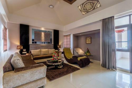 Hotel Regenta Resort Bhuj