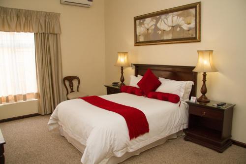 Hostal 26 On Chamberlain Guest House